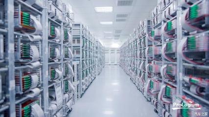 奔馳與輝能科技聯(lián)手 固態(tài)電池與網(wǎng)絡(luò)技術(shù)革新驅(qū)動(dòng)未來出行